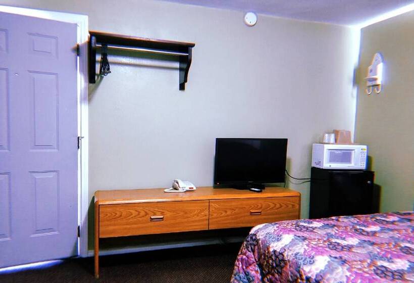 فندق على الطريق Desert Inn