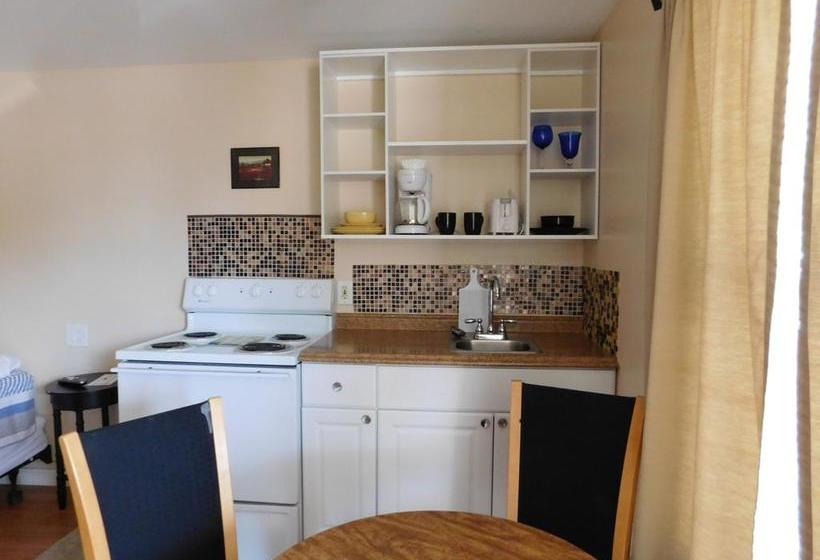 모텔 Emerald Isle Inn  Hampton