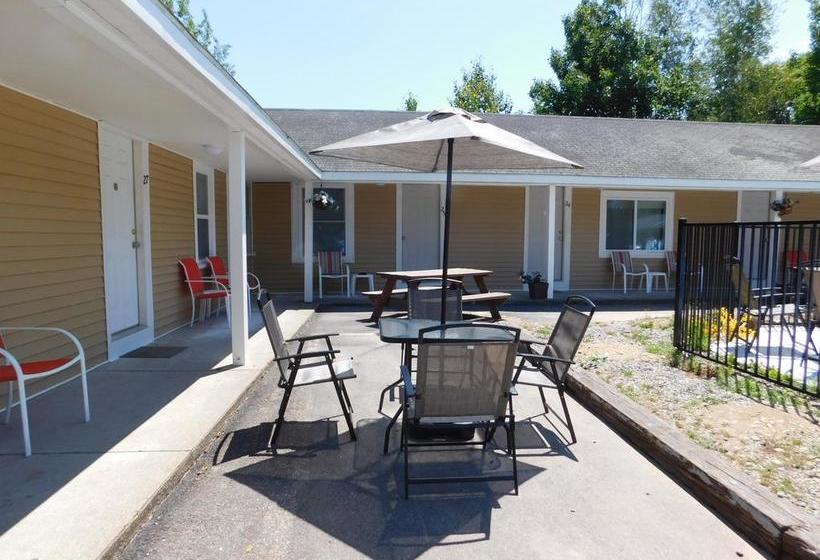 모텔 Emerald Isle Inn  Hampton