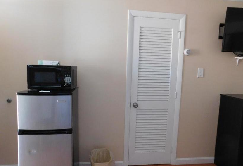 모텔 Emerald Isle Inn  Hampton