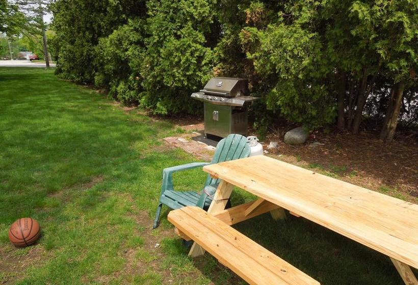 모텔 Emerald Isle Inn  Hampton