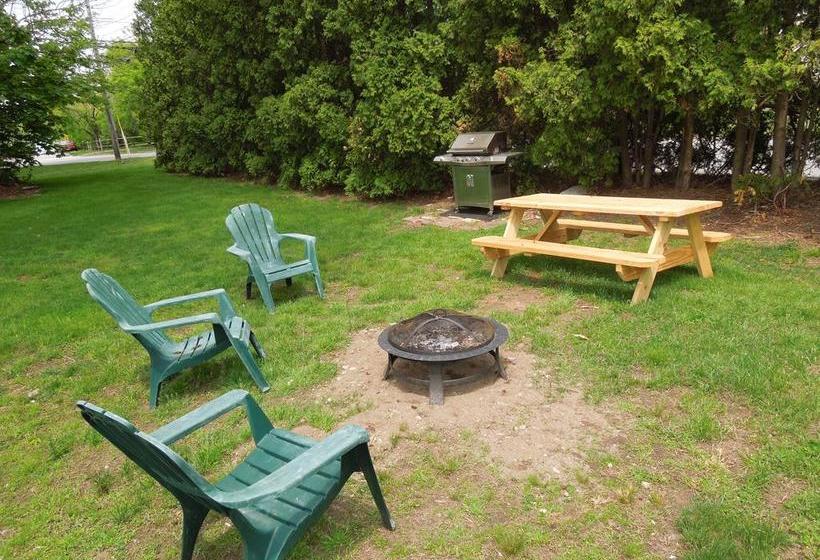 모텔 Emerald Isle Inn  Hampton