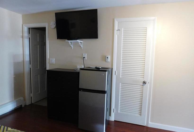 모텔 Emerald Isle Inn  Hampton