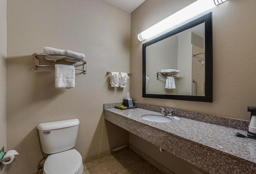 فندق على الطريق Executive Inn & Suites Cushing