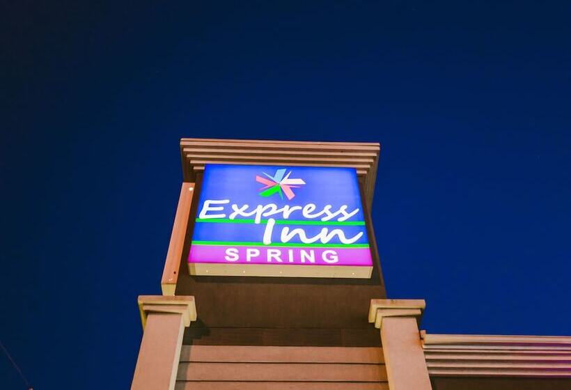 فندق على الطريق Express Inn  Spring