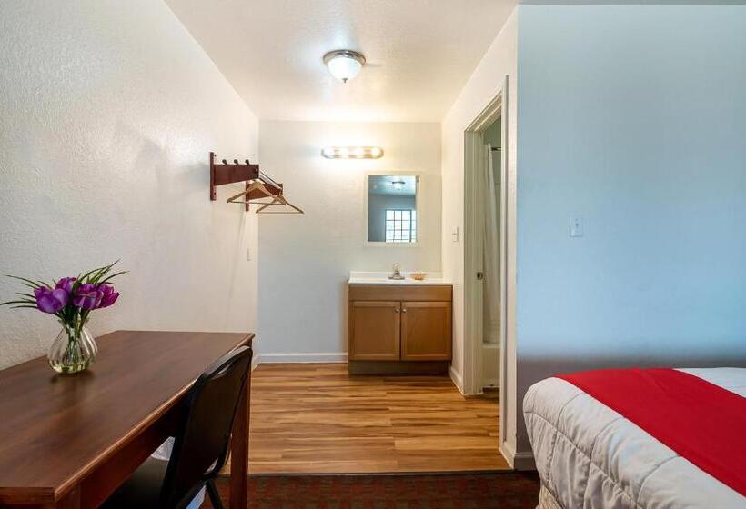 모텔 OYO Hotel Pearsall I-35 East