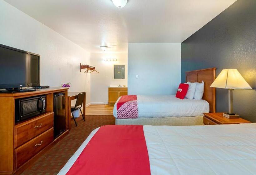 모텔 OYO Hotel Pearsall I-35 East