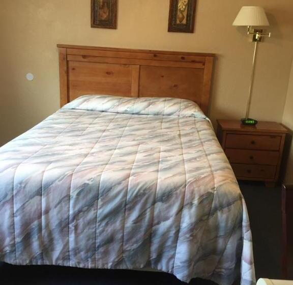 فندق على الطريق Harrison Inn