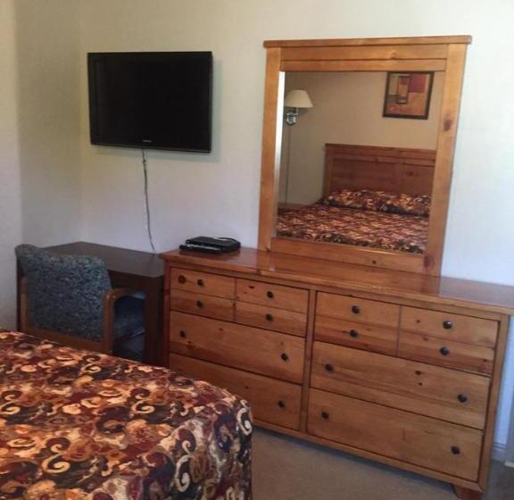 فندق على الطريق Harrison Inn