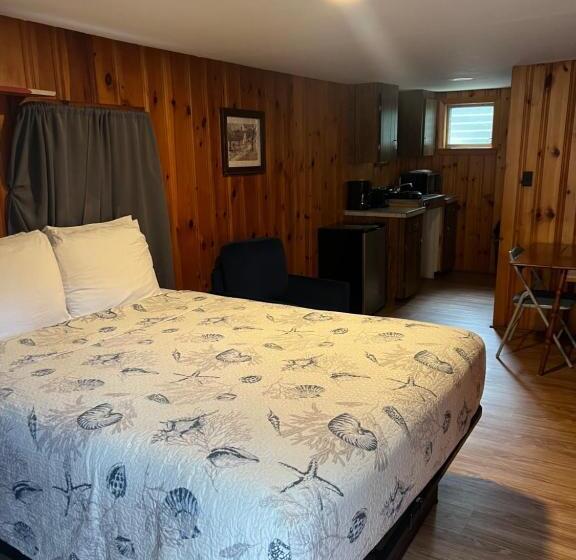 Мотель Marcotte Motor Court