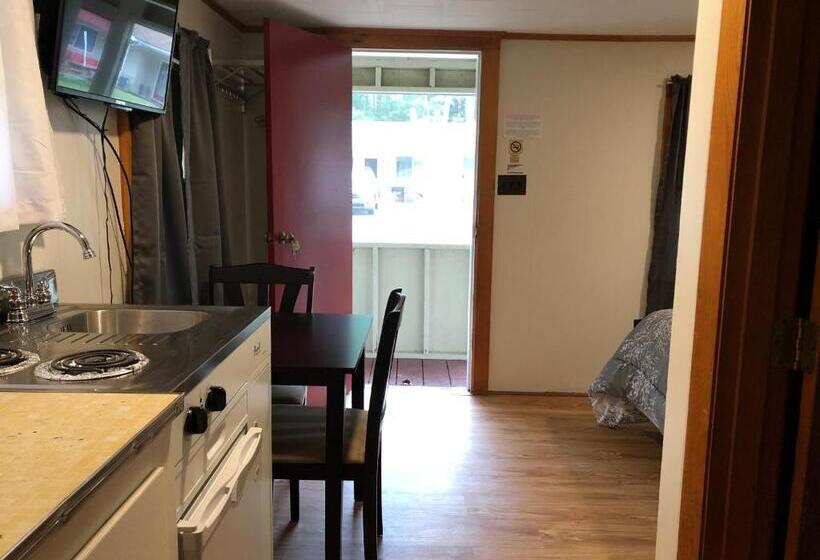 Мотель Marcotte Motor Court