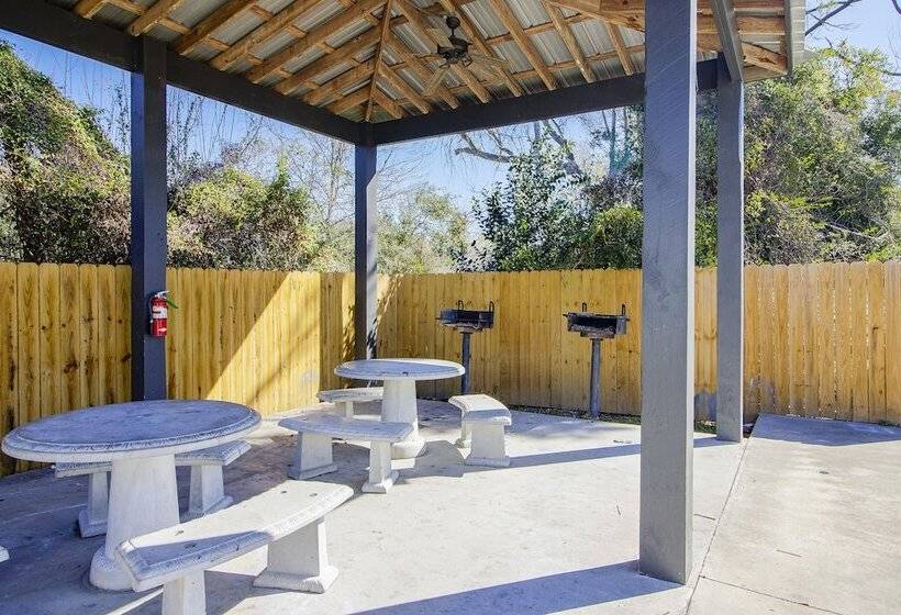 فندق على الطريق OYO Hotel Sulphur LA Hwy 90 West