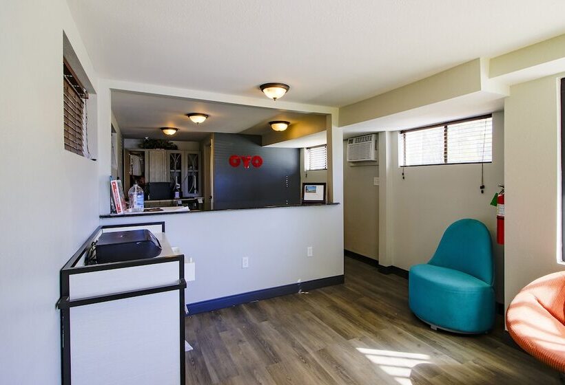 فندق على الطريق OYO Hotel Sulphur LA Hwy 90 West