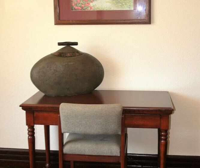 مُتل Passion Play Road Inn   Formerly Statue Road Inn