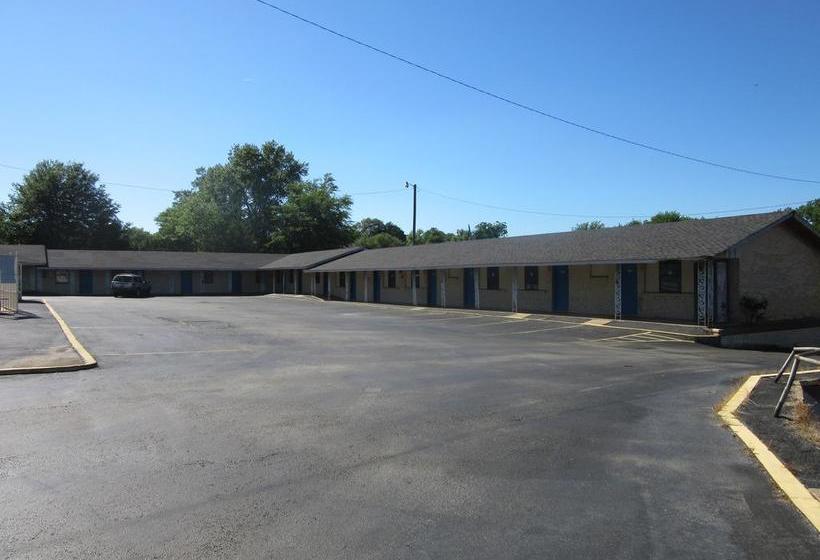 Мотель Relax Inn Tyler