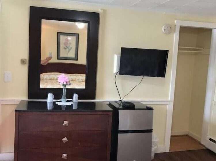 모텔 Royal Coach Motor Lodge