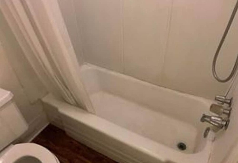 فندق على الطريق Sawmill Rentals