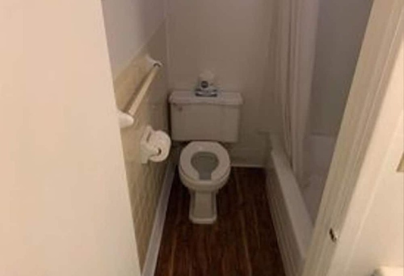 فندق على الطريق Sawmill Rentals