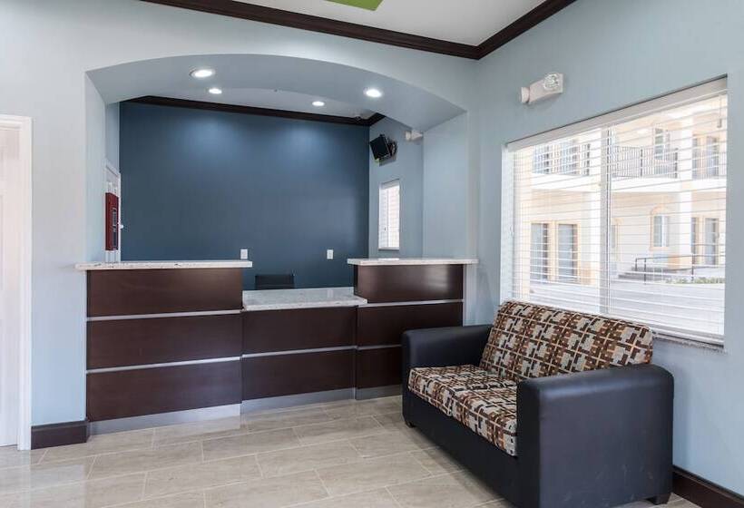 Мотель Scottish Inns & Suites