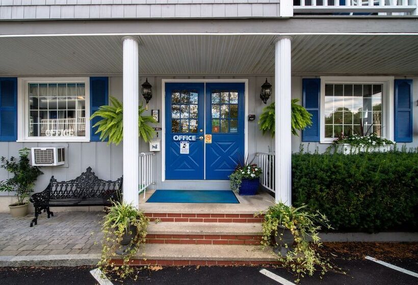 מוטל Stage Run By The Sea