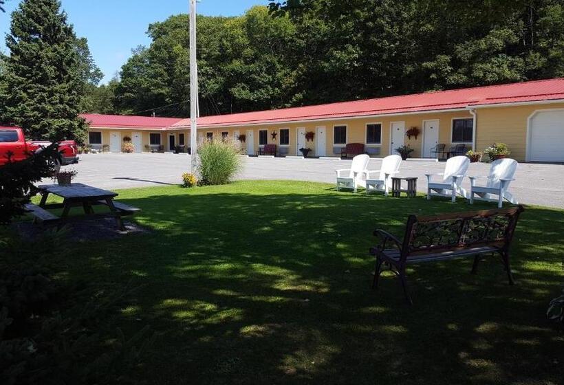 מוטל The Garrett Inn