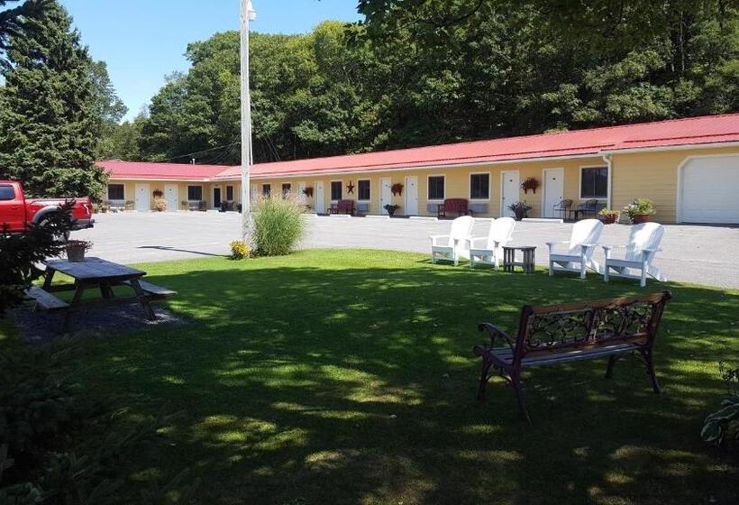 מוטל The Garrett Inn