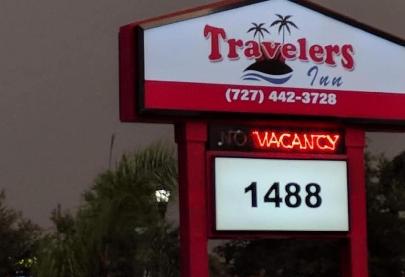 فندق على الطريق Travelers Inn Clearwater