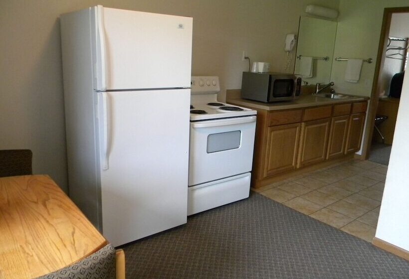 Nader S Motel & Suites