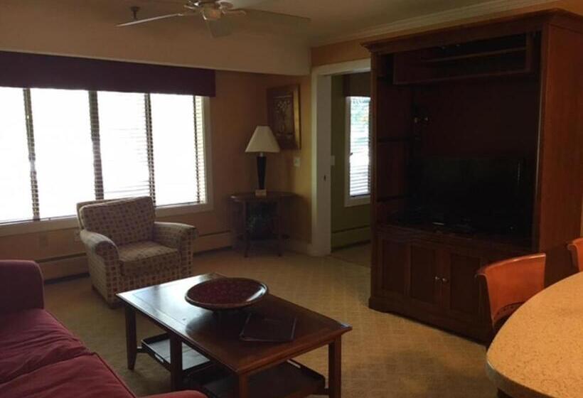 North Star Lodge & Resort