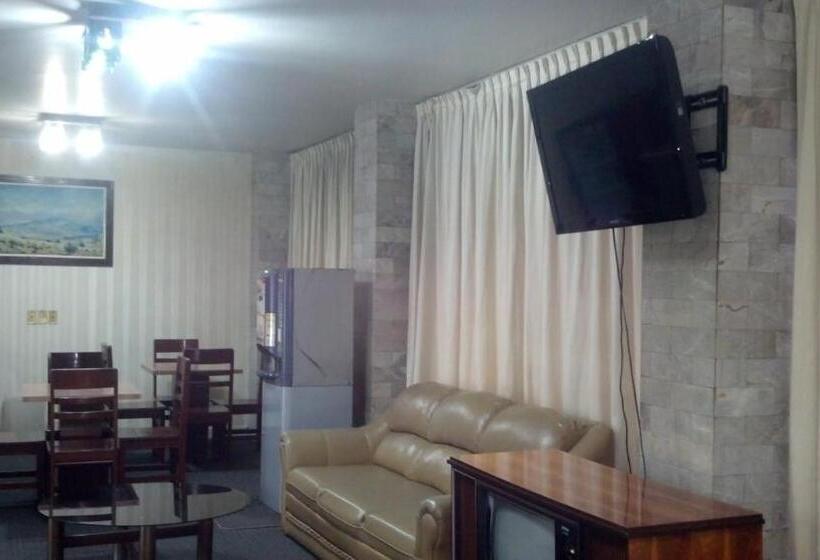 Nuevo Hotel Alameda De Uruapan