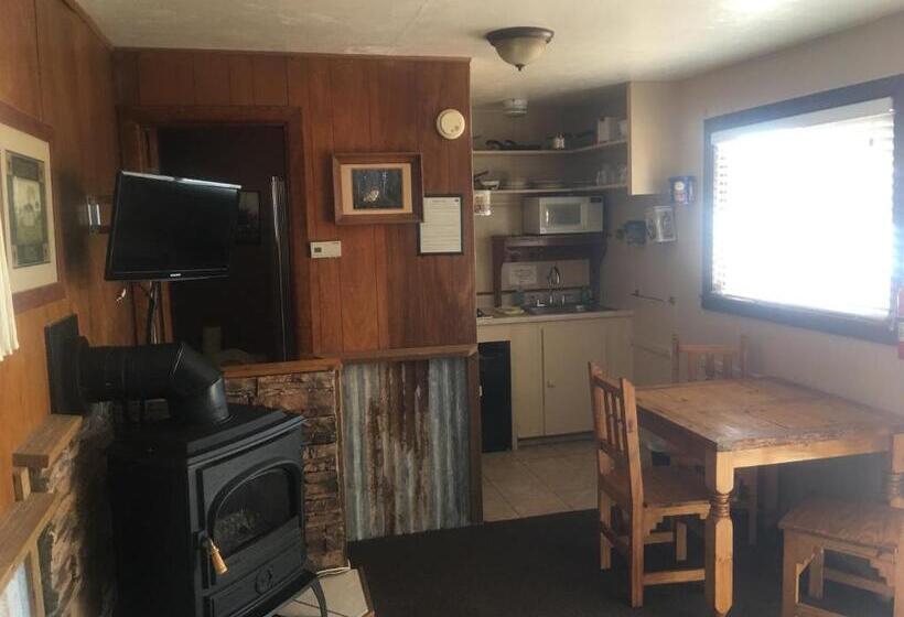 Rainbows End Fishing Resort