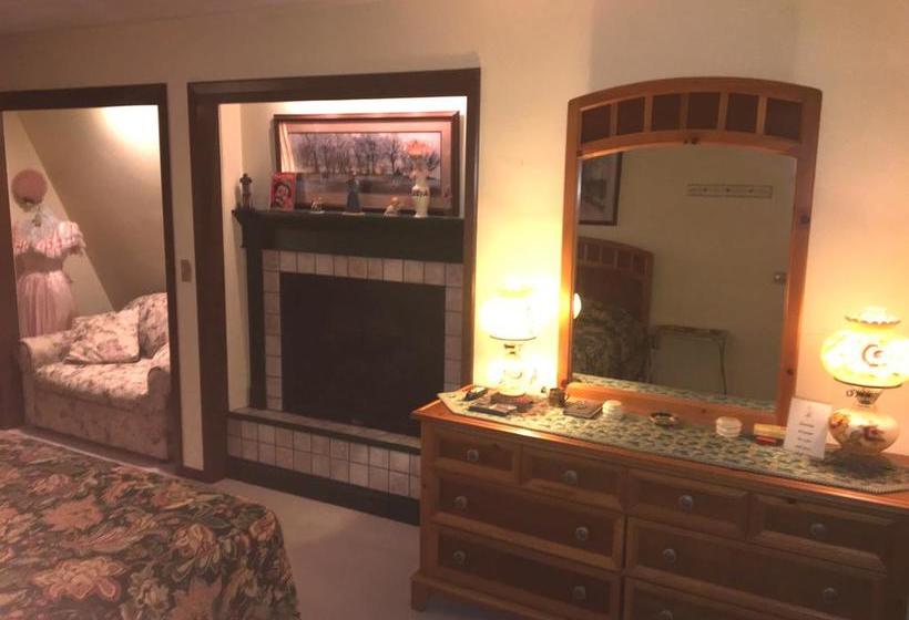 Red Barn Village B&b