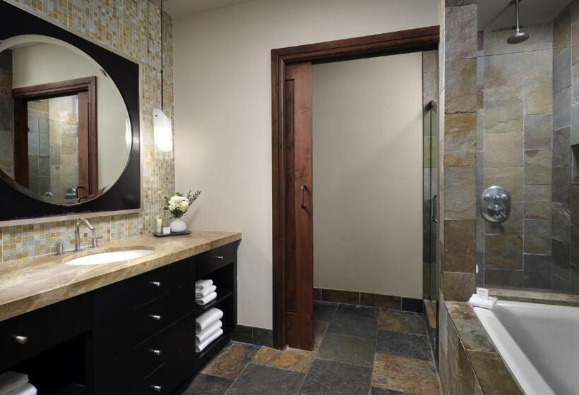 منتجع The Residences At One Village Place By Hyatt Vacation Club