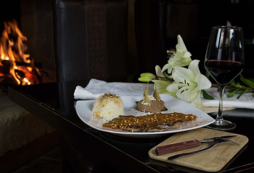 منتجع Quinta Los Azufres