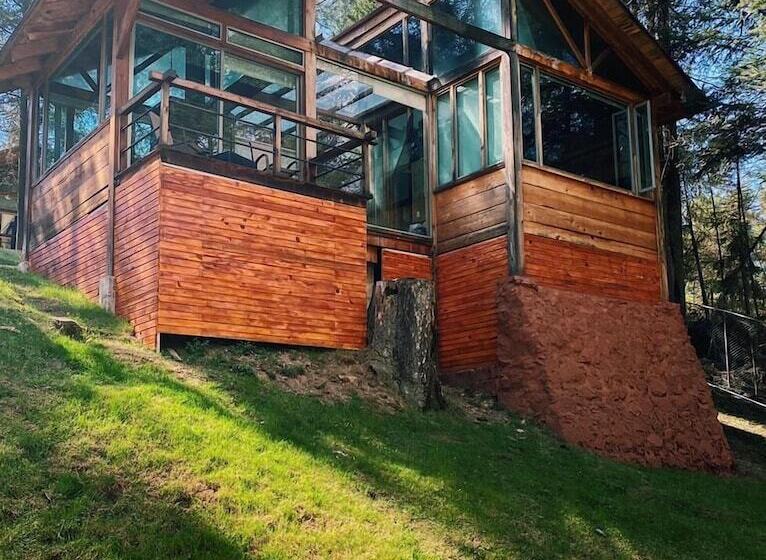 منتجع Quinta Los Azufres