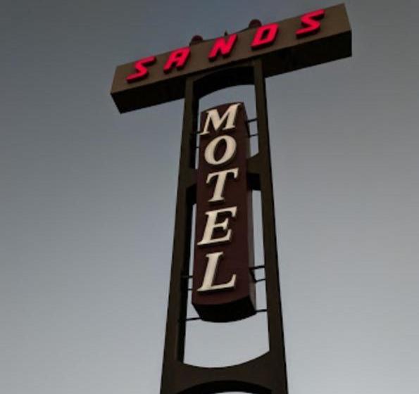 Sands Motel