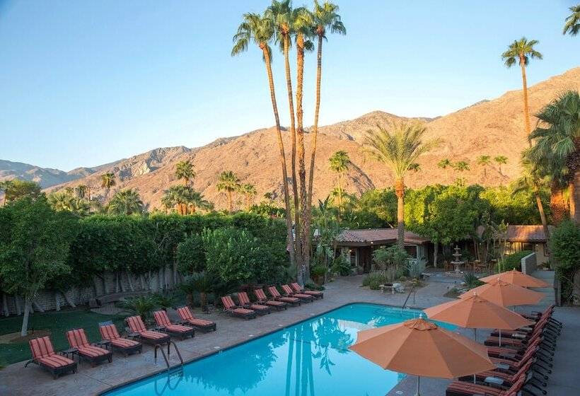 Santiago Resort   Palm Springs Premier Gay Men’s Resort