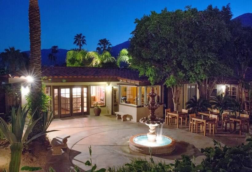 Santiago Resort   Palm Springs Premier Gay Men’s Resort