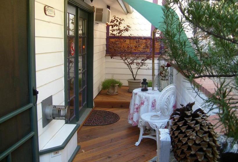 צימר Wikiup Hummingbird