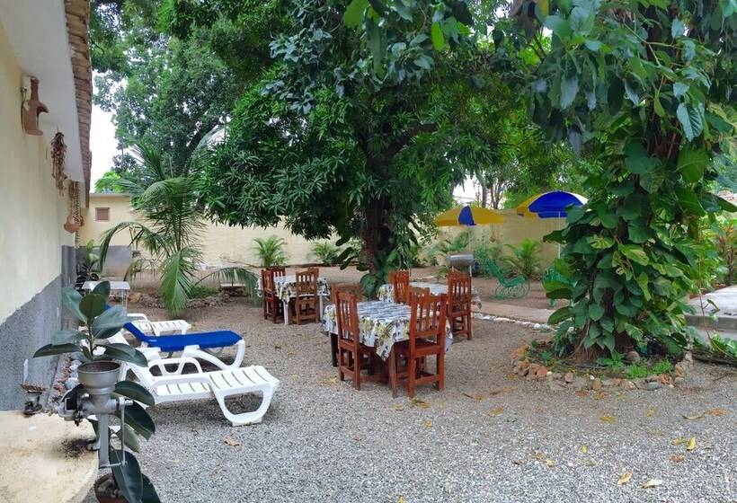 تختخواب و صبحانه Casa Ama