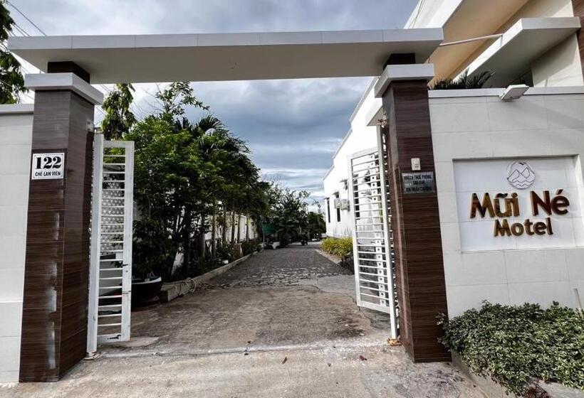 تختخواب و صبحانه Mũi Né Motel