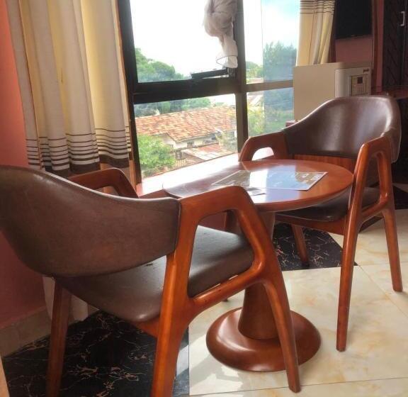 Despacito Hotel Tanga