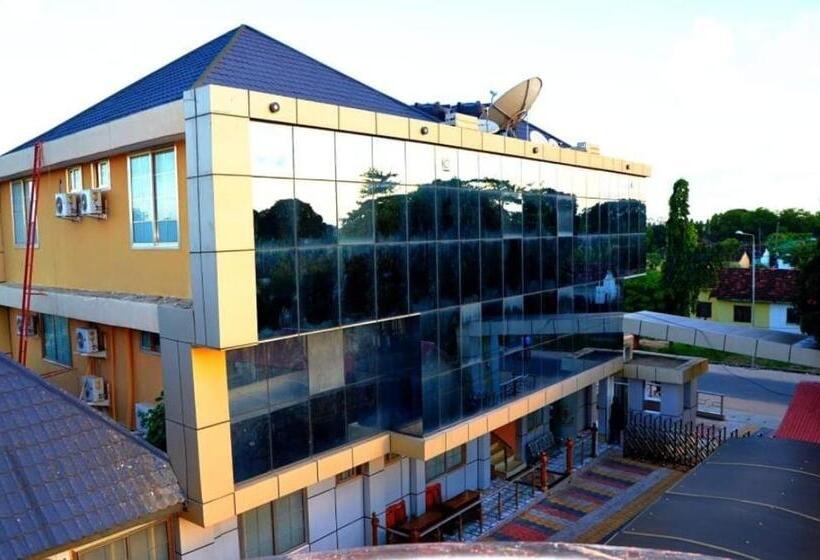 Despacito Hotel Tanga