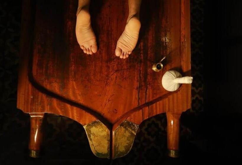 Hotel Broad Bean Resort & Spa