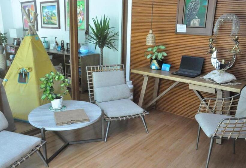 호텔 Chateau Genevie Resort And Event Center