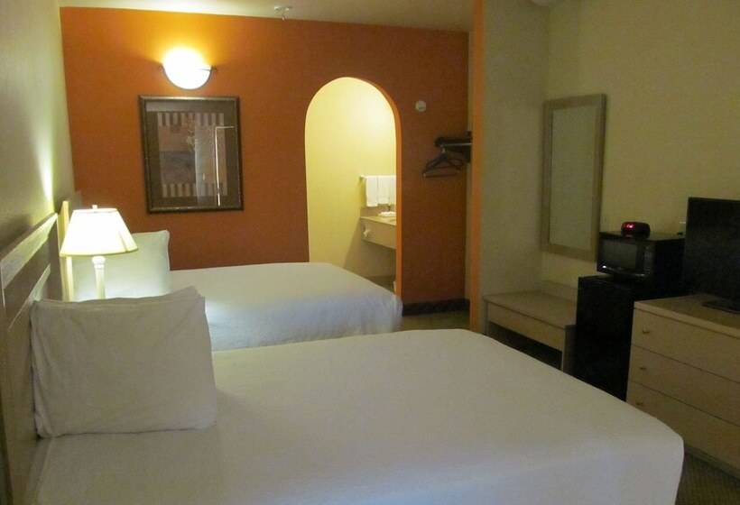 Мотель Sunbridge Inn & Suites