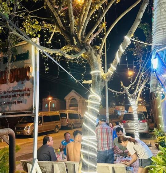 Nhà Nghỉ Lê được