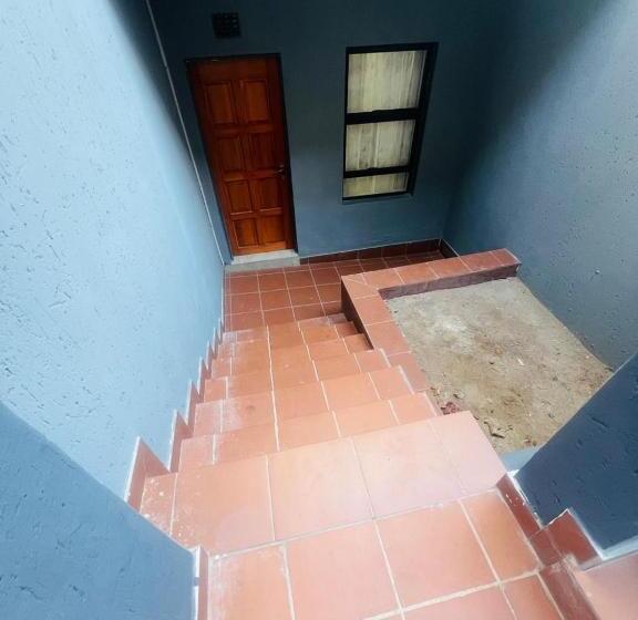 Пансион Arcon Accommodation