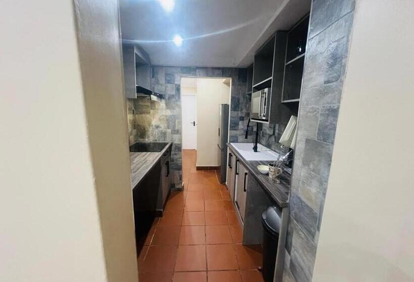 Пансион Arcon Accommodation