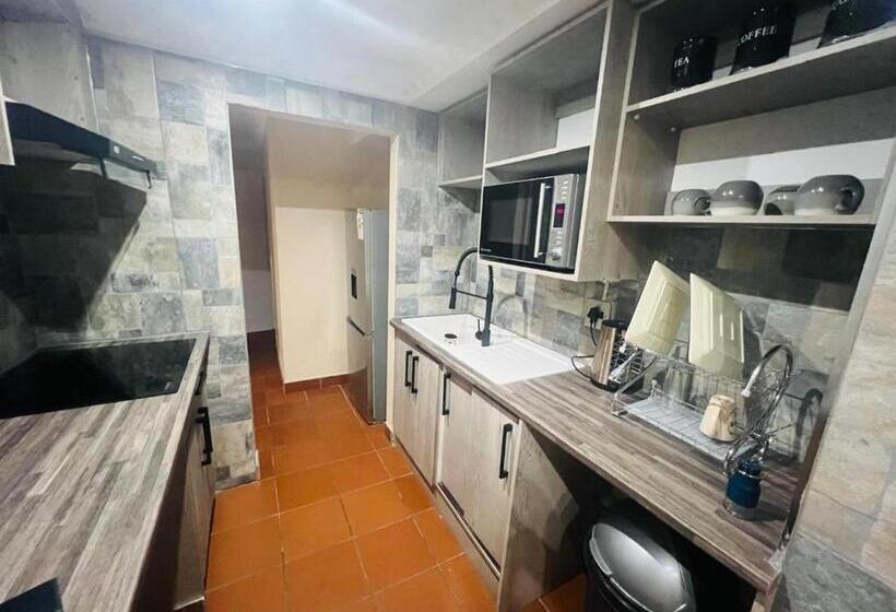 Пансион Arcon Accommodation